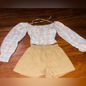 Preloved forever 21 SMALL 2pc outfit top & shorts